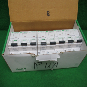 주20095/미사용회로보호용차단기/A9F74103/iC60NC3A/슈나이더