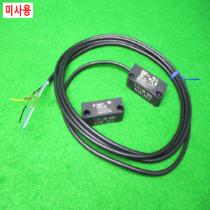 노13555/미사용비접촉안전도어스위치/D40A-1C2/옴론