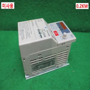 주30013/미사용인버터/CIMR-V7DT20P2/삼상,220V/0.2KW/야스가와
