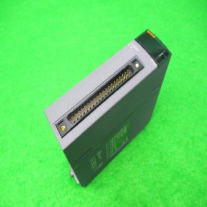 노13810/PLC/QY41P/시리얼18/미츠비시