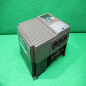 주20756/인버터/FVR-E9S/FVR2.2E9S-4/3상,380V/3마력/Fuji