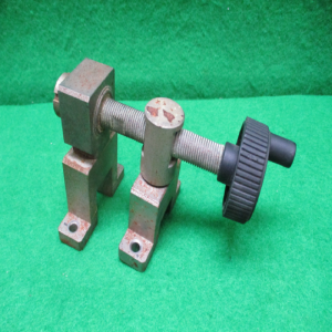 초15977/자작용핸들스크류