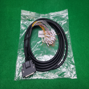 초23329/미사용서보드라이브I/O통신케이블/DVOP4360-3M