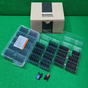 초20597/미사용적색청색센서커넥터/CNE-S04-BL/모두발송