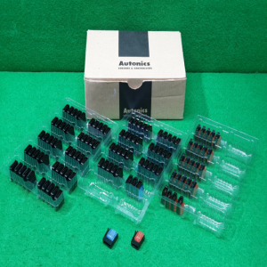 초20598/미사용적색청색센서커넥터/CNE-P04-BL/모두발송