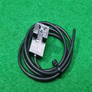 초20609/광전스위치센서/EE-SX674WR/오므론