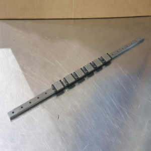 초10624/LM가이드/길이663,폭18/SRS9WM/THK