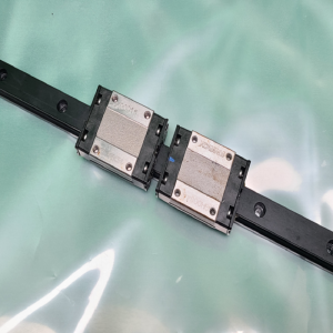 초13332/LM가이드/길이350,폭15/SRS15M