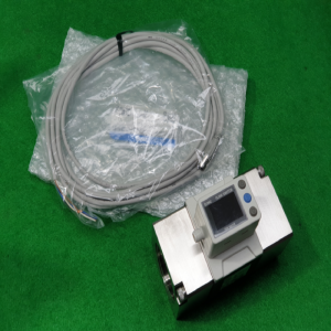 초10742/미사용3색표시액체용디지털플로우스위치/PF3W721-12-D-M/SMC