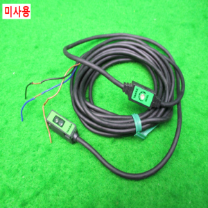 노55362/미사용광전센서,근접센서/UM-Z3SV/TAKEX