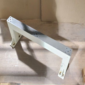 초33150/자작용치구거치대/총길이847*315