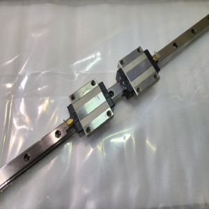 초13816/LM가이드/길이1240폭23/HSR25A/THK