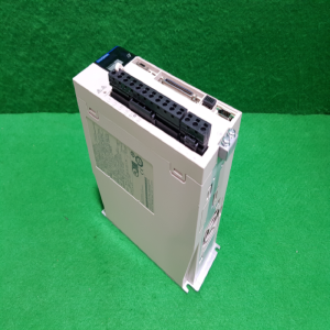 노19584/미사용서보드라이브/SGD7S-2R8F00Y0829A/400W/야스가와