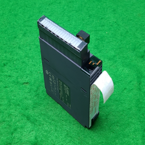 노16795/PLC/Q64TD/시리얼21년/미츠비시