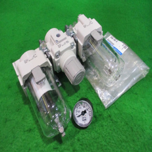 북61990/미사용공압레귤레이터압력조정기/AF40-04-A/AC40-04G-B/SMC