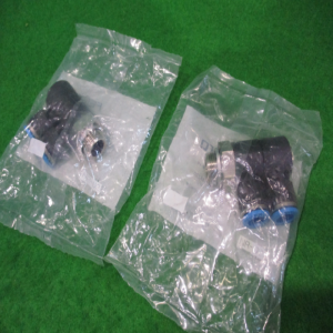 북40524/미사용2구피팅소켓/QSLV2-G3/8-10/FESTO