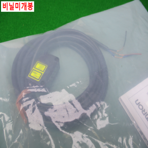 54746/미사용광센서/E3Z-LR61/옴론