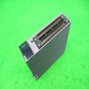 노16651/PLC/QY82P/시리얼20/미츠비시