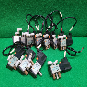 초13975/솔레노이드밸브/VZ3120-5LZC-M5-F/VZ3120-5LZC-M5/11개발송/SMC